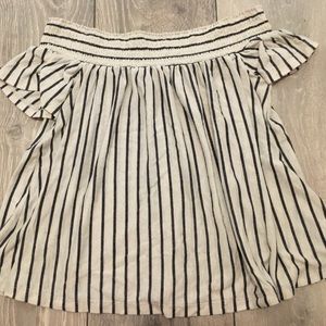 American Eagle Off the Shoulder Blouse - Size XS